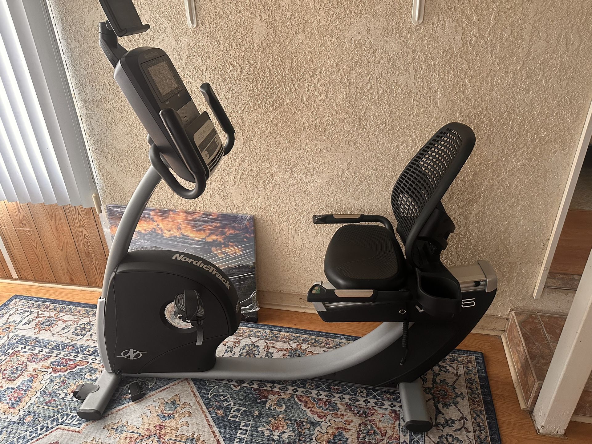 NORDIC TRACK iFIT BIKE *OBO*