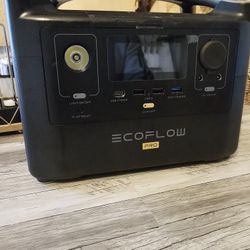 Evoflow River Pro 720 Watts Portable Power Station 