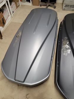 Roof Cargo Box Large 17 Cu Ft (480 L) Car Top Carrier Storage (Silver) Refurbished/Repaired