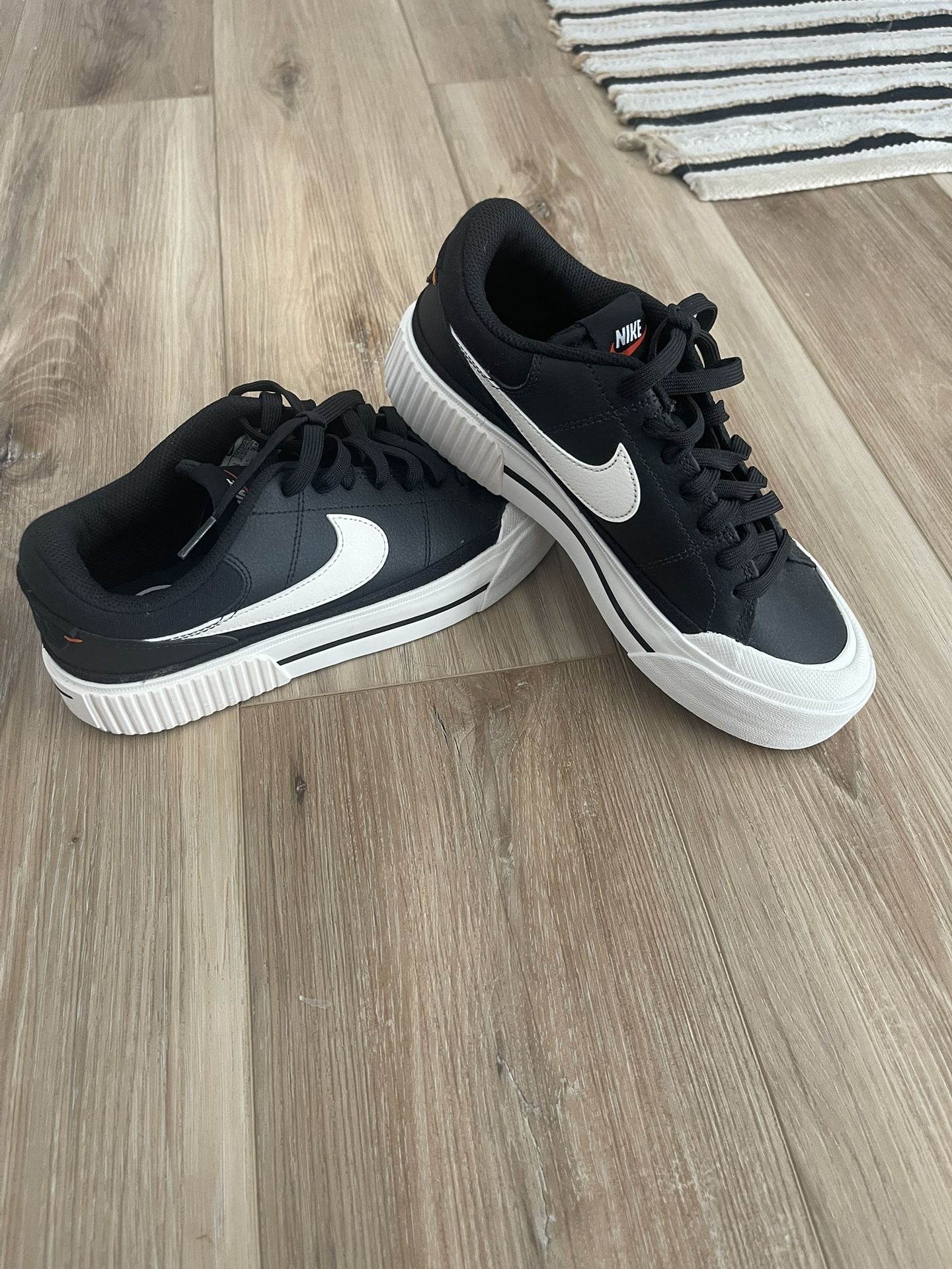 Woman’s Nike Shoes