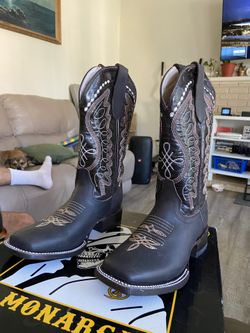Monarca Boots ( Botas ) 👢
