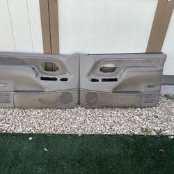 95-99 Chevy GMC Truck SUV Left & Right Interior Door Panel Set  Good condition   $100 obo