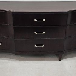 Bernhardt Traditional Style Cherry Dresser And Night Stands