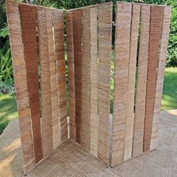 Woven Screen Divider 