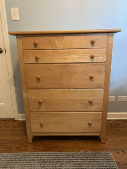 Stanley Twin Bedroom Set + Dresser +  Nightstand + Desk/Hutch