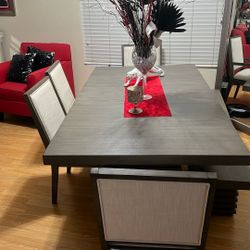 Dinning Table