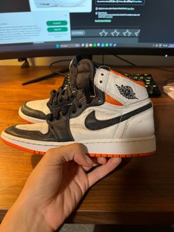 Jordan 1 electro orange