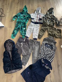 Clothes for kids 4yo DKNY, Hilfiger, Carters