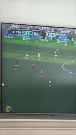 Samsung smart TV 65 inches