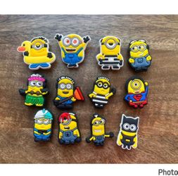 Minions, croc charms bundle