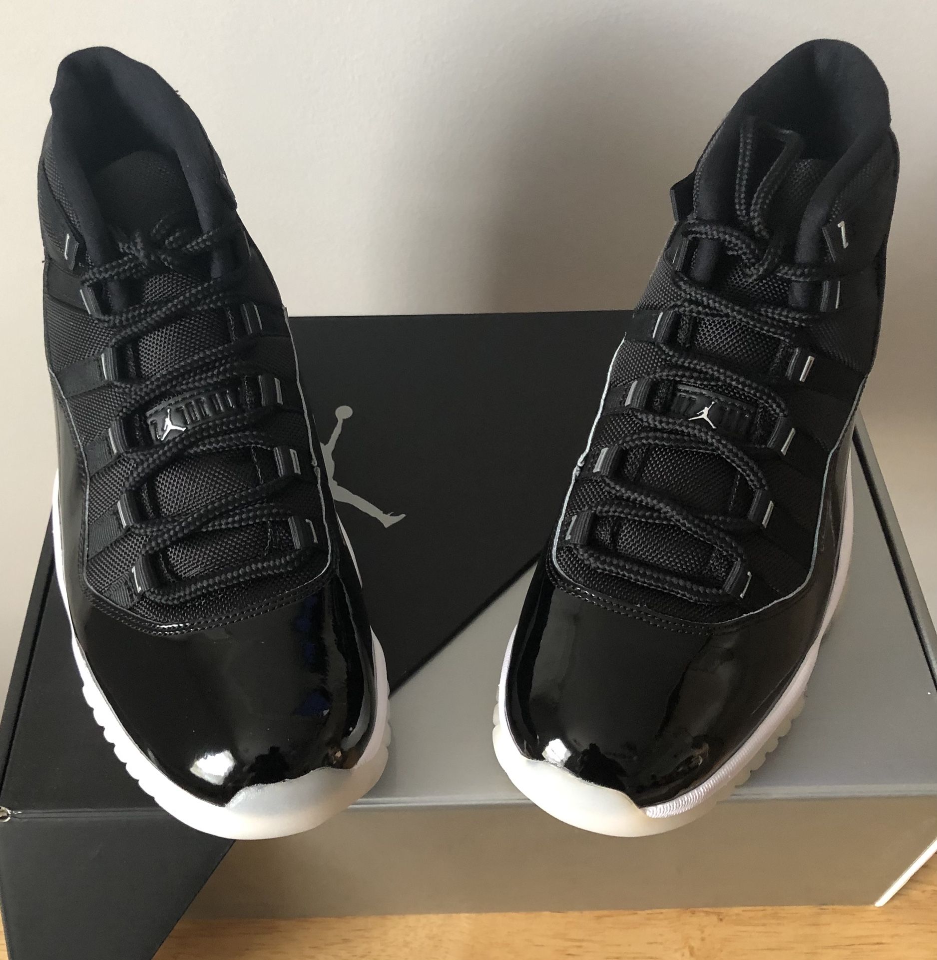 Jordan 11 Retro “Jubilee 25th”