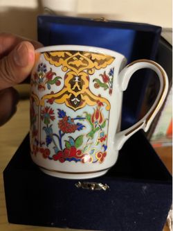 Hand made porcelain Kupa