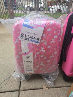 18" rolling carry-on
