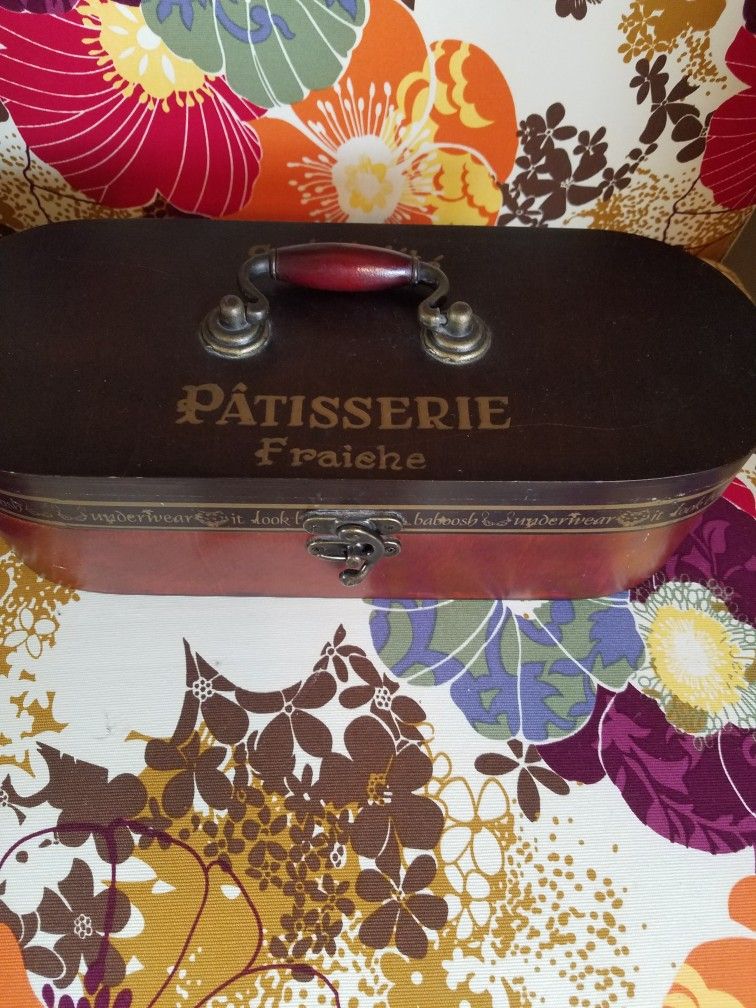 Beautiful French Wooden Storage Box ONLY $8!!!!