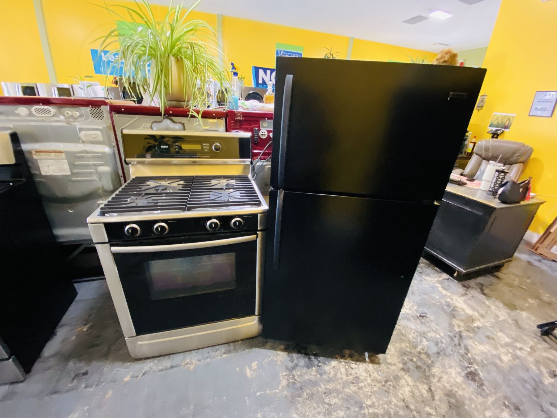 Refrigerador Y Estufa A Pagos