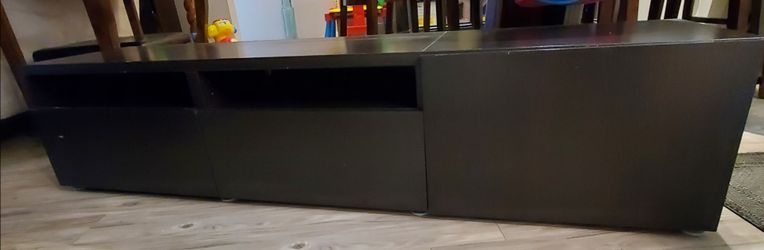 Media Console, Entertainment Center, TV table, TV stand - Consola Multimedia, Mesa de TV, Soporte de TV, Centro de TV.
