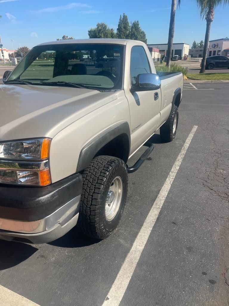 2004 Chevrolet Silverado 2500 HD