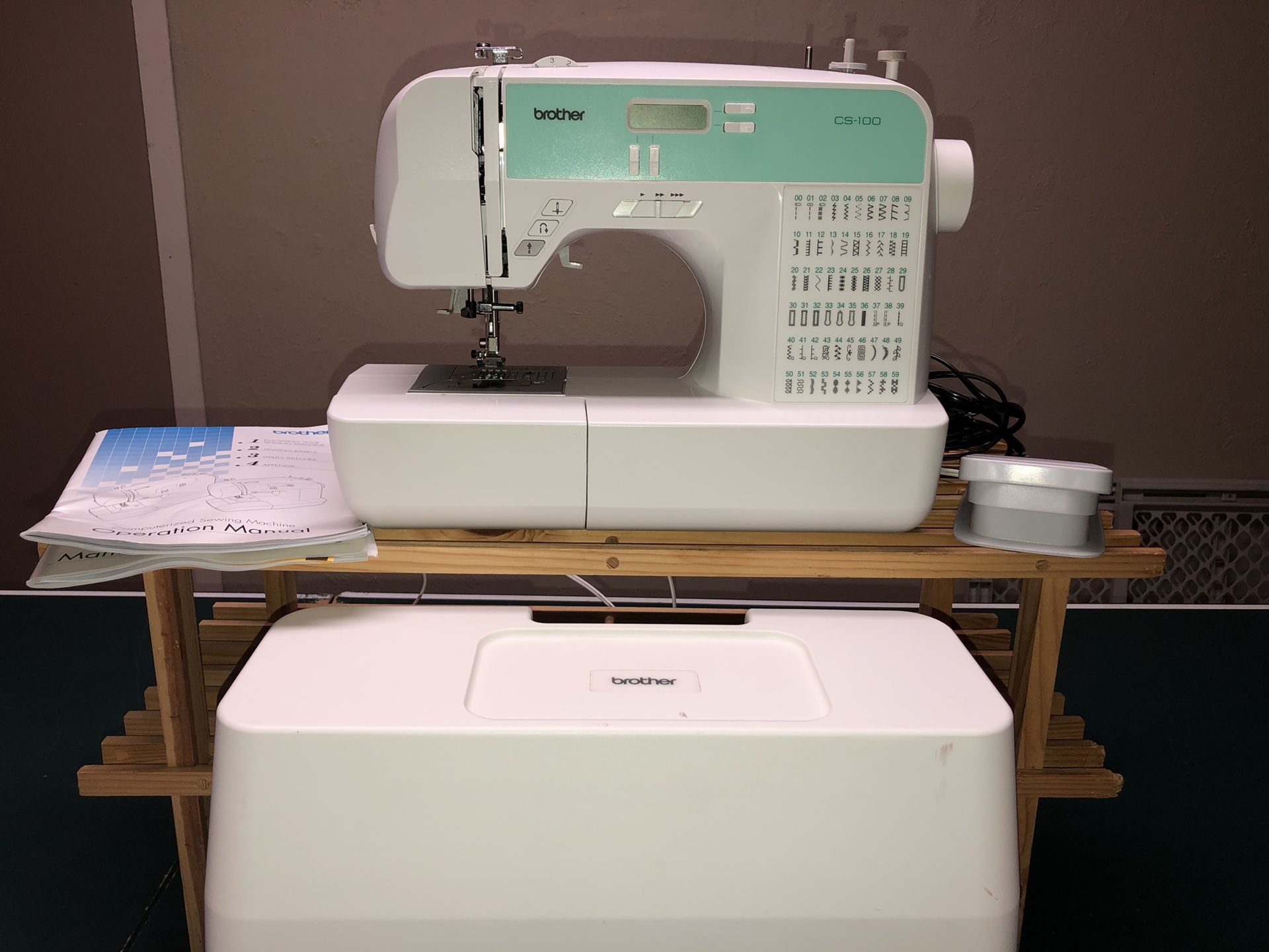 Brother CS-100 sewing machine