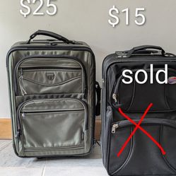2 ( 21" Carry On  Two Wheels  Luggage/ Weekender 