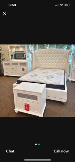 New Bedroom set 4 PCs
