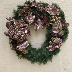 Elegant Christmas Wreath