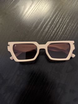 9Five sunglasses