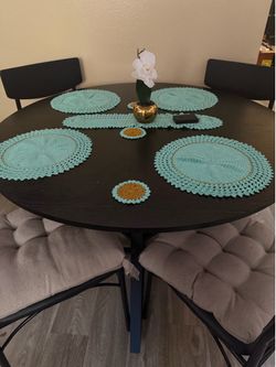 Round dining / Mesa comedor