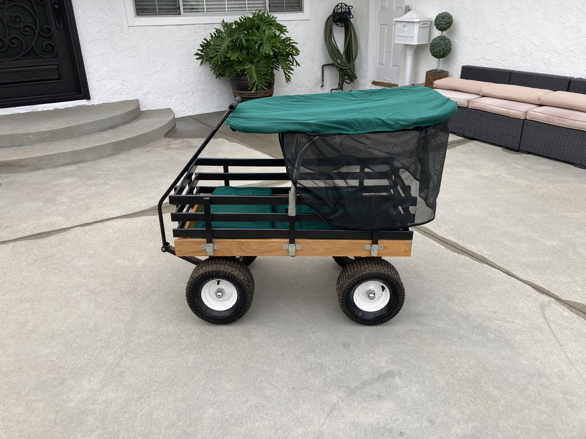 CHARTWHEELS WAGON
