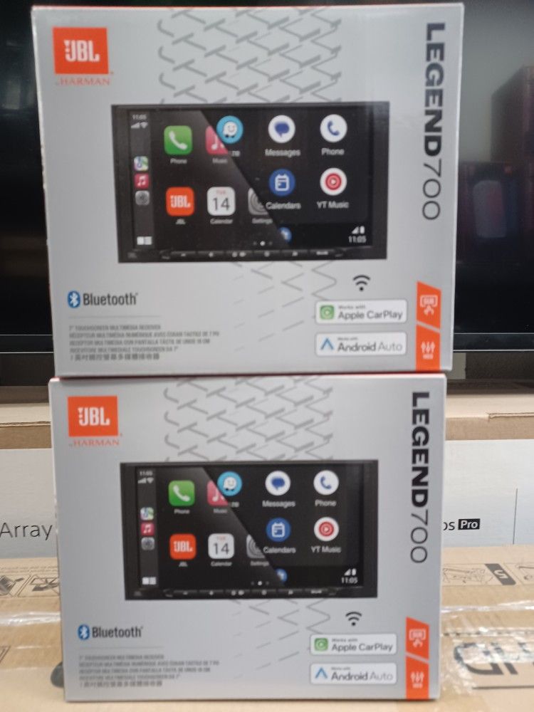 Jbl Legend 700. Touch Screen With Bluetooth And App Carplay. Brand New
