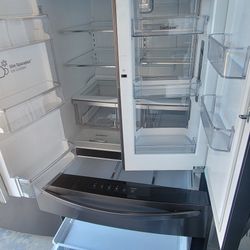 Black-Stainless 4-door Cooling And Freezing Great 