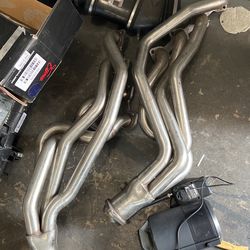 4.6 2v long tube headers