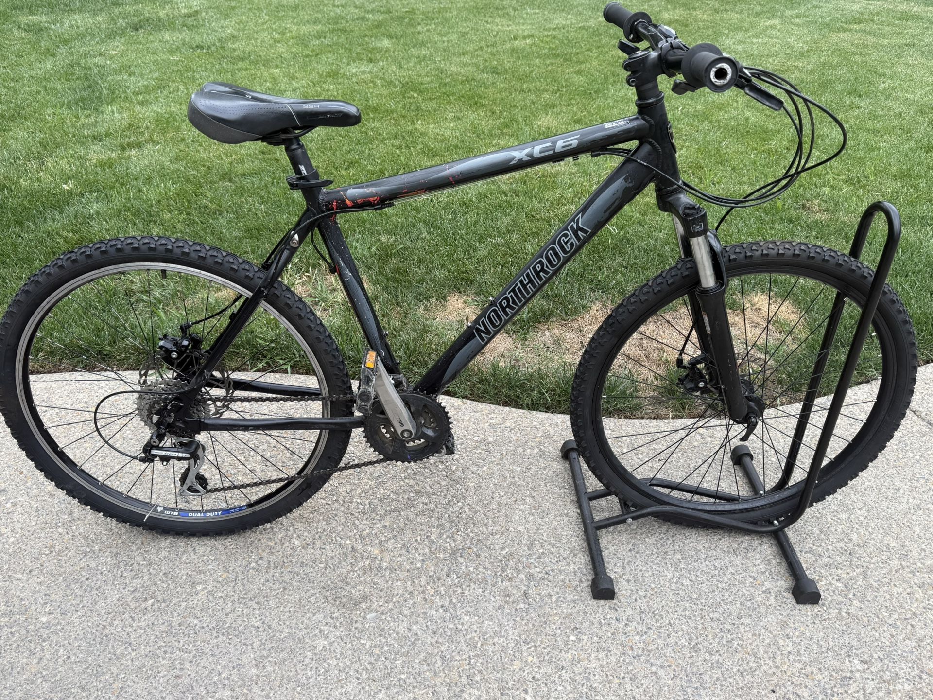 Northrock XC6 mountain bike