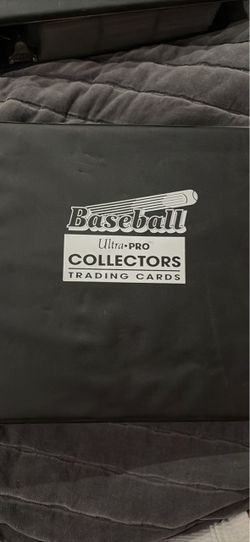 Ultra Pro Baseball Collectors Trading Card Binder