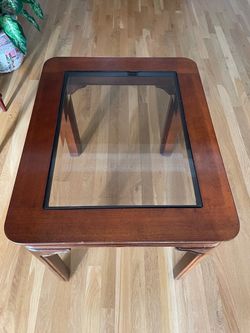 Side Table for Sale – Great Condition