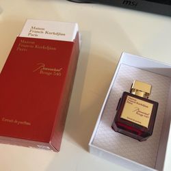 New In The Box Baccarat Rouge 540 2.4oz