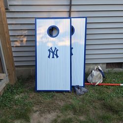 New York Yankees Cornhole Boards (With Bags)