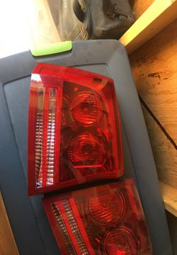 2006+ dodge chargers tail lights