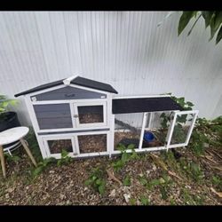 cage for animals 