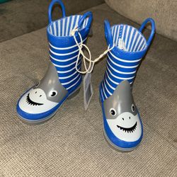 Size 5/6 Toddler Rain Boots 