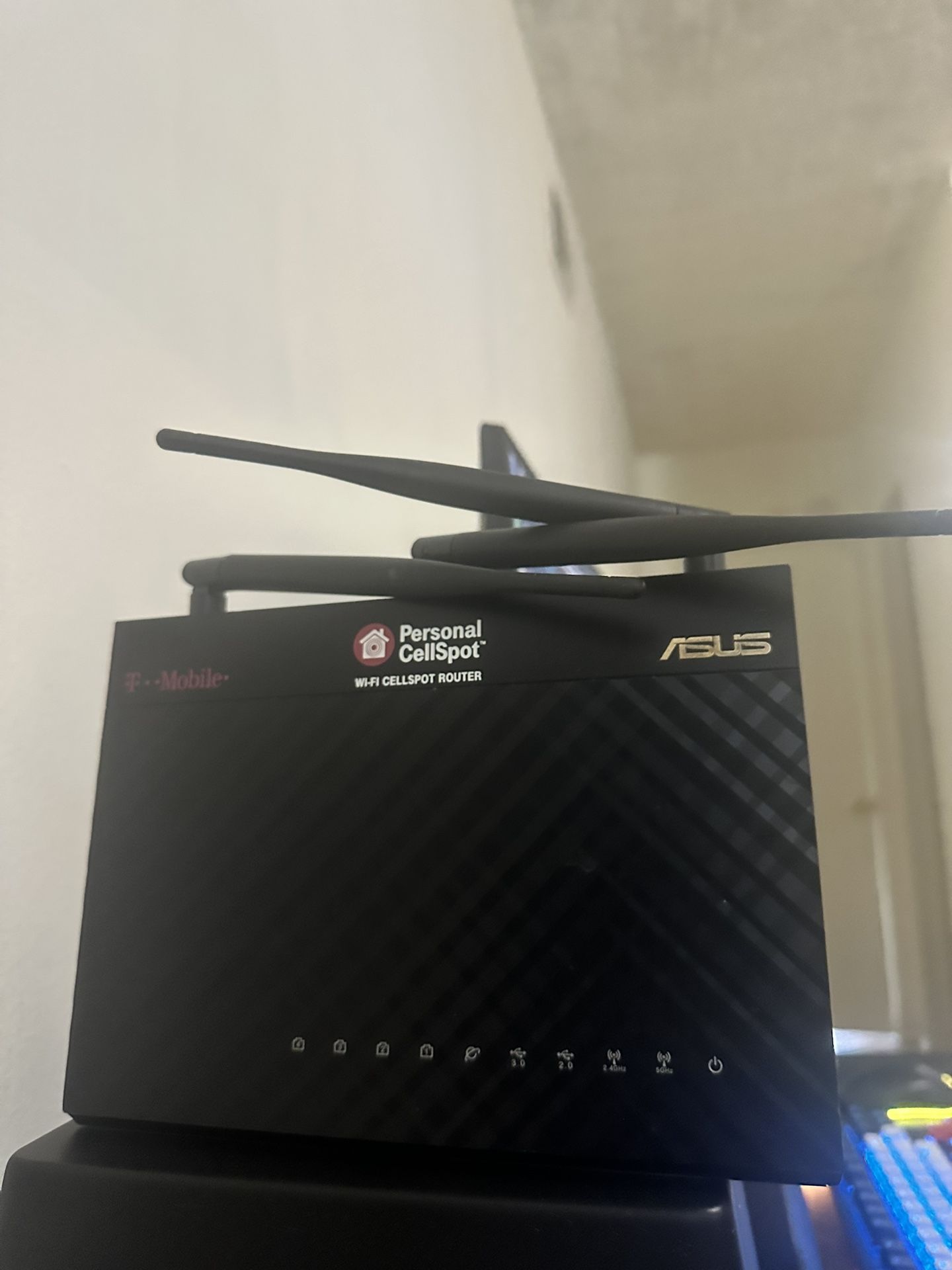 T-Mobile (AC-1900) By ASUS Wireless-AC1900 Dual-Band Gigabit Router, AiProtection with Trend Micro for Complete Network Security