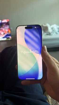 iPhone 16 pro silver