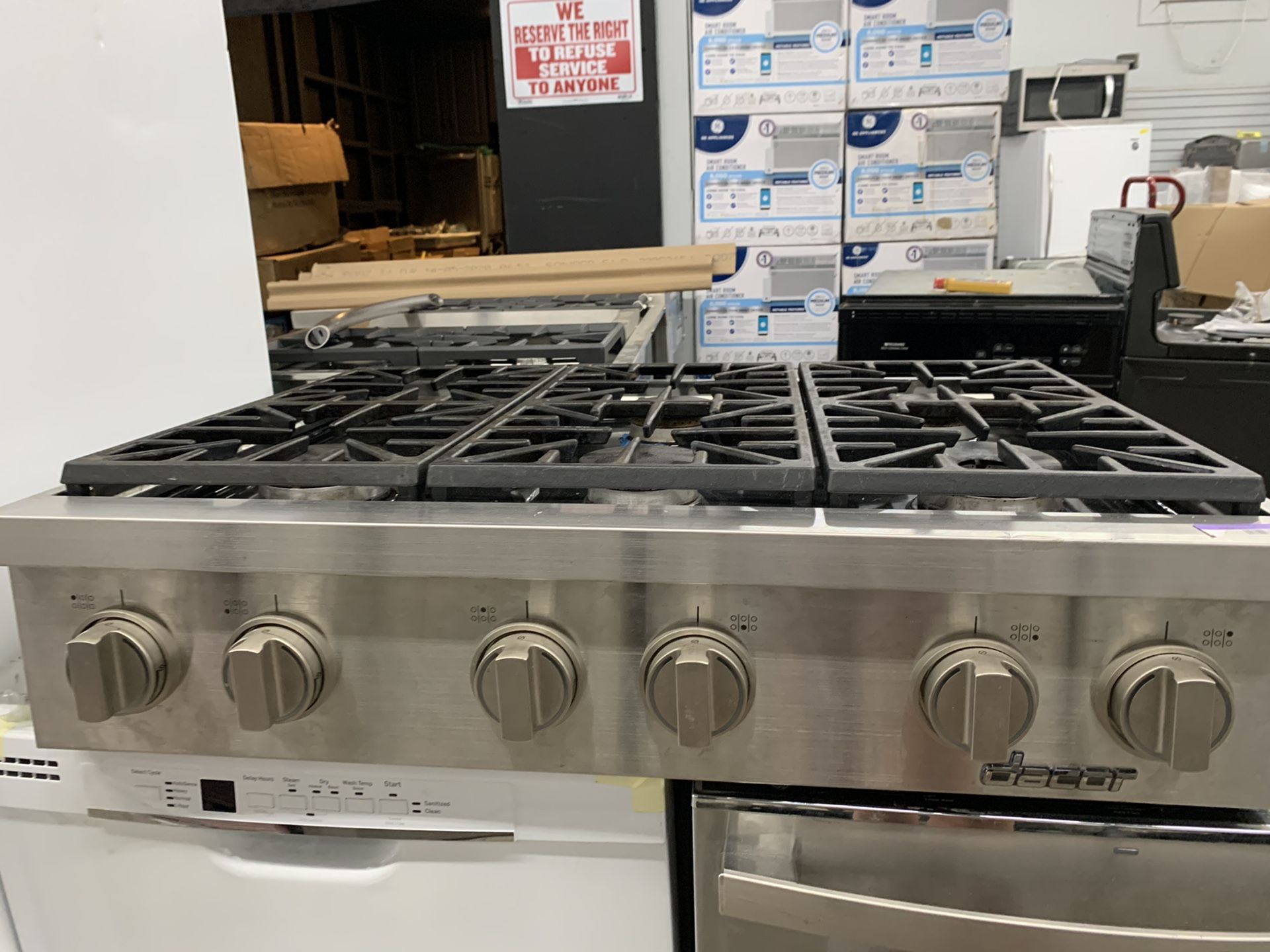 Dacor 36” range top in stainless steel open box
