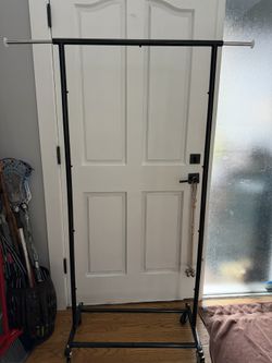Adjustable Garment Rack
