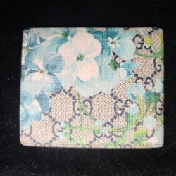 Gucci GG Bloom Bifold Wallet