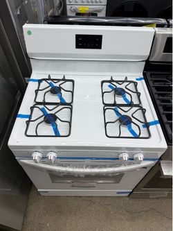 Brand new Frigidaire 30 in. 4-Burner Freestanding Gas Range in White with Even Baking Technology