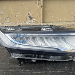 2018-20 Honda ODISSEY  Right HEADLIGHT 
