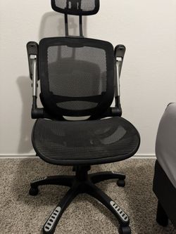 Ergonomic chair