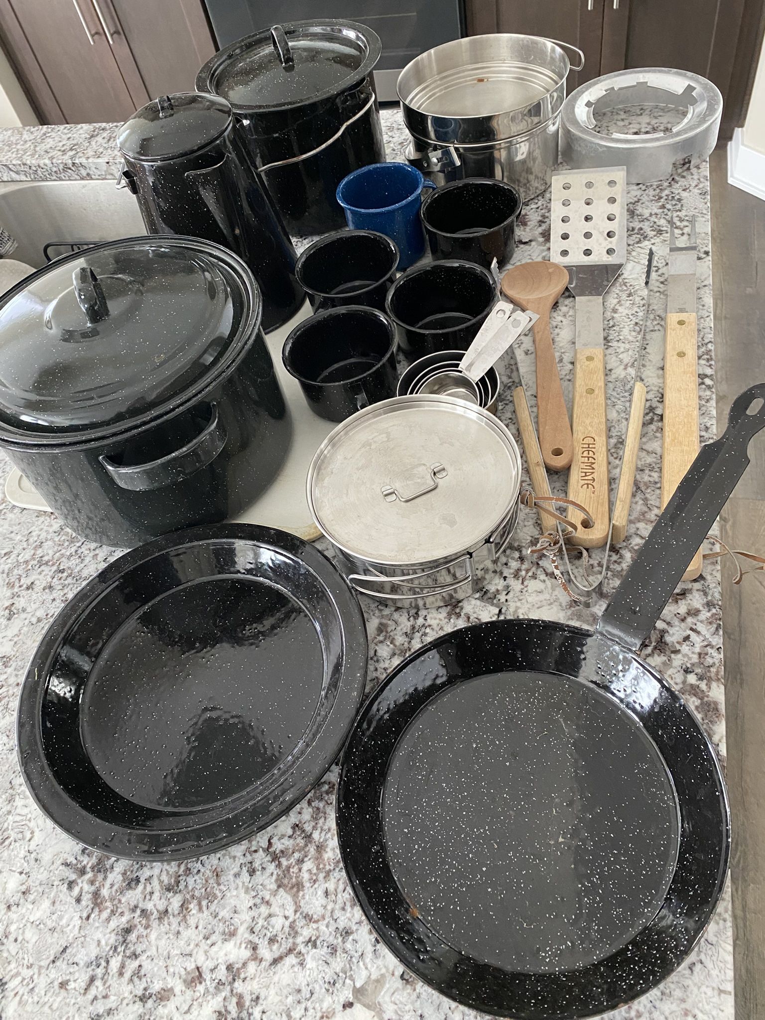 15+ Piece Full Camp Cooking Set