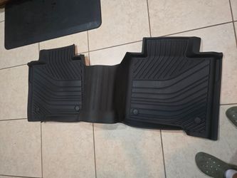 Escalade floormat yukon taho