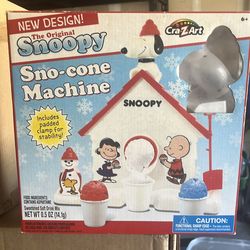 Snoopy snow cone machine